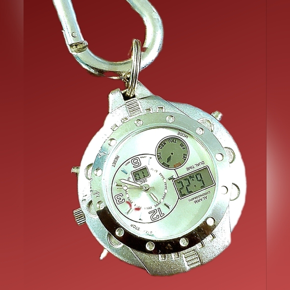 Silvertone  Analog-Digital Key Ring Clip-On - Picture 2 of 9